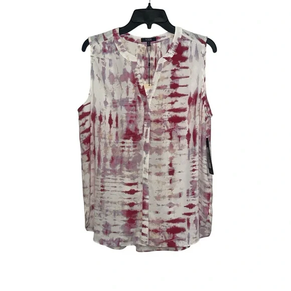 NYDJ Sleeveless Pintuck Blouse in Carnelian V Neck Button Front Size Medium NWT - Picture 2 of 8